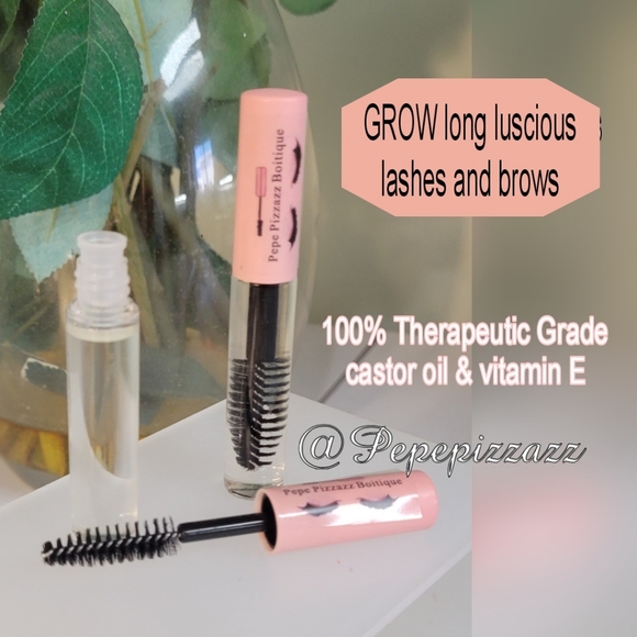 Amazing Proprietary Handmade Formula PURE Castor oil & vit E. GROWS long lashes - Picture 2 of 15